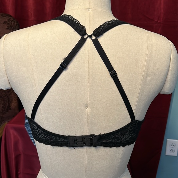 No Boundaries Convertible Black Lace Underwire Bra, Lightly Lined - Picture 3 of 4